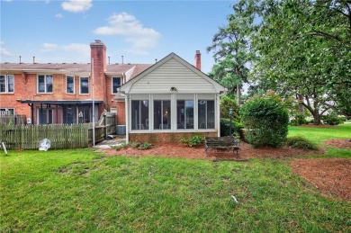 Welcome to this one level end unit townhouse overlooking the on Kempsville Greens Municipal Golf Course in Virginia - for sale on GolfHomes.com, golf home, golf lot