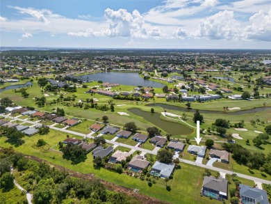 DEEP CREEK! Spacious 3 bedroom, 2 bath, 2-car garage home on Deep Creek Golf Club in Florida - for sale on GolfHomes.com, golf home, golf lot