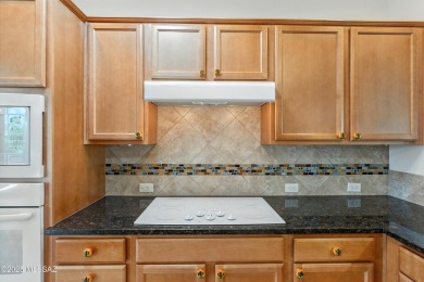 Light, bright and move-in ready! This 2,132 sq.ft. well designed on Quail Creek Country Club  in Arizona - for sale on GolfHomes.com, golf home, golf lot