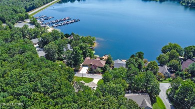 Exceptional Lakefront Home on Lake Dartmoor!  Located on the on Heatherhurst Golf Course in Tennessee - for sale on GolfHomes.com, golf home, golf lot