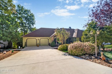 Exceptional Lakefront Home on Lake Dartmoor!  Located on the on Heatherhurst Golf Course in Tennessee - for sale on GolfHomes.com, golf home, golf lot