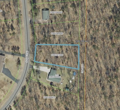 Lake Arrowhead Lake Access Property. Located between Lake on Lake Arrowhead Golf Course - The Lakes in Wisconsin - for sale on GolfHomes.com, golf home, golf lot