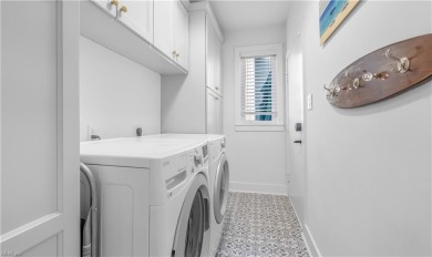 Absolutely stunning completely remodeled in 2020 ranch on the on Eagle Haven Golf Course in Virginia - for sale on GolfHomes.com, golf home, golf lot