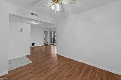 MOTIVATED SELLER!!  GOLF COURSE/LAKE VIEW! This 2 bed + den, 2 on Cross Creek Country Club in Florida - for sale on GolfHomes.com, golf home, golf lot