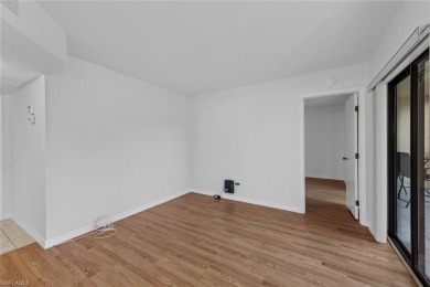 MOTIVATED SELLER!!  GOLF COURSE/LAKE VIEW! This 2 bed + den, 2 on Cross Creek Country Club in Florida - for sale on GolfHomes.com, golf home, golf lot