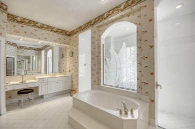 Wonderful open floor plan built on cul-de-sac overlooking wide on PGA National Estates Golf Course in Florida - for sale on GolfHomes.com, golf home, golf lot
