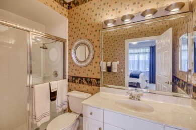 Wonderful open floor plan built on cul-de-sac overlooking wide on PGA National Estates Golf Course in Florida - for sale on GolfHomes.com, golf home, golf lot