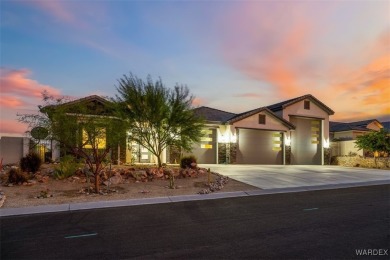 This one has it ALL!  Gentlemen, how about an AIR-CONDITIONED RV on Los Lagos Golf Club in Arizona - for sale on GolfHomes.com, golf home, golf lot