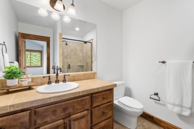 This beautiful 3-bed, 3.5-bath Painted Ridge townhome in the on Broken Top Club in Oregon - for sale on GolfHomes.com, golf home, golf lot