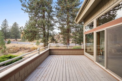 This beautiful 3-bed, 3.5-bath Painted Ridge townhome in the on Broken Top Club in Oregon - for sale on GolfHomes.com, golf home, golf lot