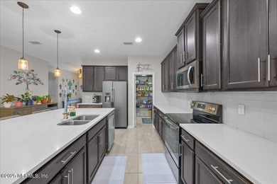 OPEN HOUSE 10/25 10am-12pm - This spacious home in The Trails at on Bent Creek Golf Course in Florida - for sale on GolfHomes.com, golf home, golf lot