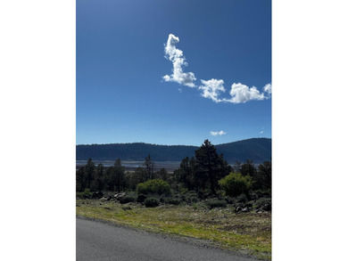 Over an acre, this fantastic home site at the Running Y Resort on Running Y Ranch Resort in Oregon - for sale on GolfHomes.com, golf home, golf lot