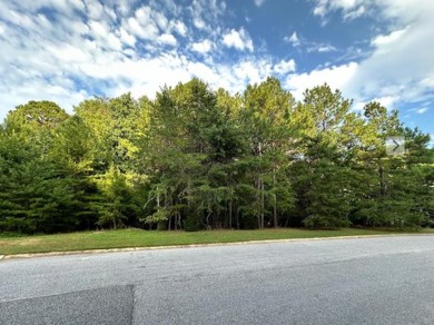 Gorgeous +/- 1.10 acre residential lot located in the highly on The Carolina Country Club in South Carolina - for sale on GolfHomes.com, golf home, golf lot