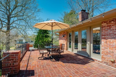 Discover the epitome of beauty and comfort at 819 Fairway in on Lakeshore Country Club in Kentucky - for sale on GolfHomes.com, golf home, golf lot