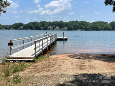Stunning Golf Course Home with Lake Access in Established on Mallard Head Country Club in North Carolina - for sale on GolfHomes.com, golf home, golf lot