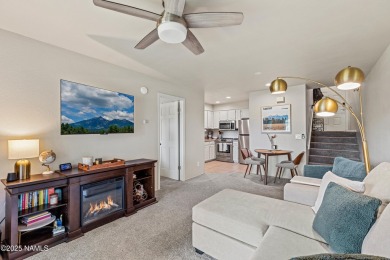 Welcome to your stunning remodeled 1-bedroom, 1-bathroom condo on Continental Country Club in Arizona - for sale on GolfHomes.com, golf home, golf lot