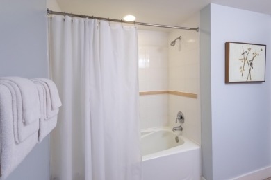 Discover exceptional flexibility and comfort in this fully on Sandestin Golf and Beach Resort - Raven in Florida - for sale on GolfHomes.com, golf home, golf lot