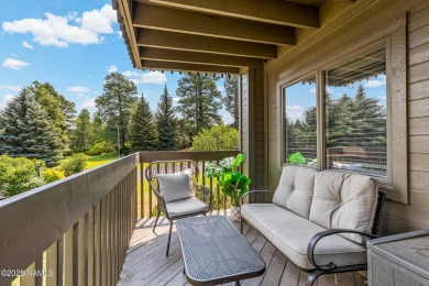 Welcome to your stunning remodeled 1-bedroom, 1-bathroom condo on Continental Country Club in Arizona - for sale on GolfHomes.com, golf home, golf lot