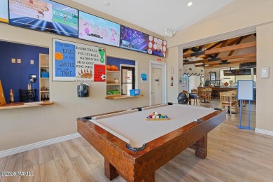 Welcome to your stunning remodeled 1-bedroom, 1-bathroom condo on Continental Country Club in Arizona - for sale on GolfHomes.com, golf home, golf lot