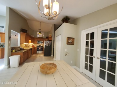 NATURE, COMFORT  LUXURY in CENTRAL FLORIDA'S PREMIER AVIATION on Spruce Creek Golf Club in Florida - for sale on GolfHomes.com, golf home, golf lot