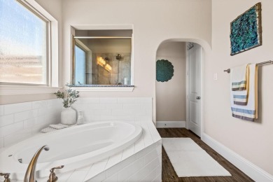 Golf Course Beauty - All on One Level! 
Welcome to 2524 Winners on Heath Golf and Yacht Club in Texas - for sale on GolfHomes.com, golf home, golf lot