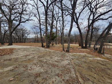 INVESTMENT!!INVESTMENT!! This home has Great bones and is ready on Nocona Hills Golf Course in Texas - for sale on GolfHomes.com, golf home, golf lot