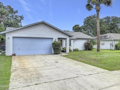 This is your opportunity to own a newly resurfaced pool home on Daytona Beach Golf Club in Florida - for sale on GolfHomes.com, golf home, golf lot