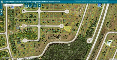 ROTUNDA SANDS Very nice lot in deeded neighborhood with new on Rotonda Golf and Country Club The Links Course in Florida - for sale on GolfHomes.com, golf home, golf lot
