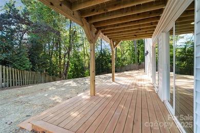 Fully renovated in 2025, this stunning Tega Cay home blends on Tega Cay Golf Club in South Carolina - for sale on GolfHomes.com, golf home, golf lot