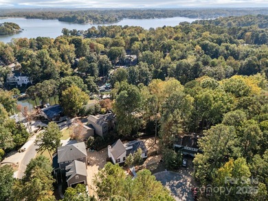 Fully renovated in 2025, this stunning Tega Cay home blends on Tega Cay Golf Club in South Carolina - for sale on GolfHomes.com, golf home, golf lot