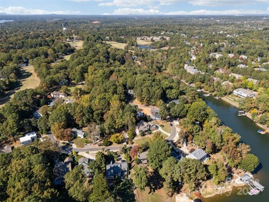 Fully renovated in 2025, this stunning Tega Cay home blends on Tega Cay Golf Club in South Carolina - for sale on GolfHomes.com, golf home, golf lot