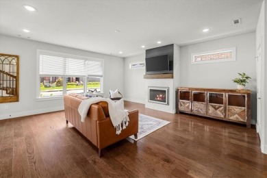 Welcome to this smart designed 3-bedroom + office, 2.5-bath on Shadow Valley Country Club in Arkansas - for sale on GolfHomes.com, golf home, golf lot