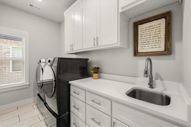 Welcome to this smart designed 3-bedroom + office, 2.5-bath on Shadow Valley Country Club in Arkansas - for sale on GolfHomes.com, golf home, golf lot
