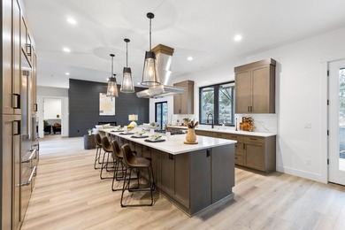 Welcome to refined modern farmhouse living in this stunning on The Club At Pronghorn Golf Course in Oregon - for sale on GolfHomes.com, golf home, golf lot