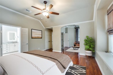 Beautiful 3 bedroom PLUS study home nestled on a lush greenbelt on Heritage Ranch Golf and Country Club in Texas - for sale on GolfHomes.com, golf home, golf lot