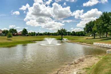Beautiful 3 bedroom PLUS study home nestled on a lush greenbelt on Heritage Ranch Golf and Country Club in Texas - for sale on GolfHomes.com, golf home, golf lot