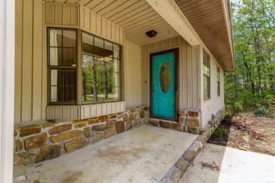 Welcome to 106 Tam O'Shanter Court -- a charming 2-bedroom on Diamondhead Golf and Country Club in Arkansas - for sale on GolfHomes.com, golf home, golf lot