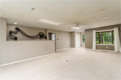 Welcome to 106 Tam O'Shanter Court -- a charming 2-bedroom on Diamondhead Golf and Country Club in Arkansas - for sale on GolfHomes.com, golf home, golf lot