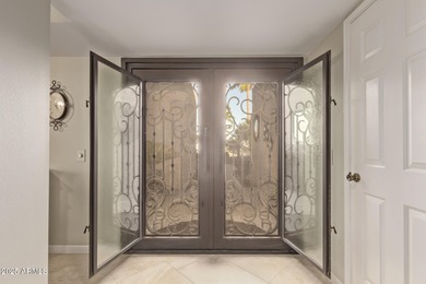 BREATHTAKING GOLF COURSE & WATER VIEWS await! Walk up the on Cottonwood Country Club in Arizona - for sale on GolfHomes.com, golf home, golf lot