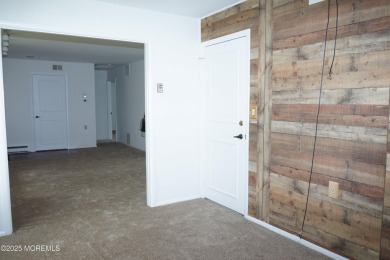 Excellent Location! Oxford model, corner lot, end unit, nestled on Leisure Village West Assoc. in New Jersey - for sale on GolfHomes.com, golf home, golf lot