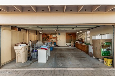 BREATHTAKING GOLF COURSE & WATER VIEWS await! Walk up the on Cottonwood Country Club in Arizona - for sale on GolfHomes.com, golf home, golf lot