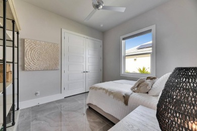 706 Manns Harbor Blvd | Apollo Beach. Seller will consider on Apollo Beach Golf and Sea Club in Florida - for sale on GolfHomes.com, golf home, golf lot