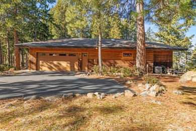 Enjoy expansive views of Klamath Lake and the Cascade Mountains on Running Y Ranch Resort in Oregon - for sale on GolfHomes.com, golf home, golf lot