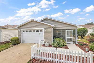 Discover this charming 2/2 Colony Patio Villa, located in the on The Links of Spruce Creek in Florida - for sale on GolfHomes.com, golf home, golf lot