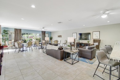 :Welcome home to Palm Aire. This 2 bedrooms, 2 bath unit, with a on Palm-Aire Country Club and Resort - The Oaks in Florida - for sale on GolfHomes.com, golf home, golf lot