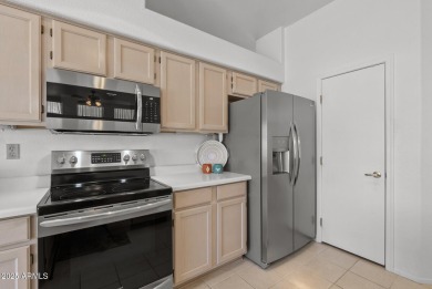 SENATIONAL VALUE - Ideal Location- HUGE POOL-SIZED LOT!  New 40# on Grandview Golf Course in Arizona - for sale on GolfHomes.com, golf home, golf lot