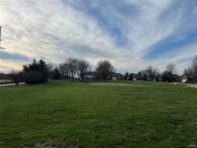 11 lots in Greenbriar Estates, a planned unit development with on Crown Pointe Golf Club in Missouri - for sale on GolfHomes.com, golf home, golf lot