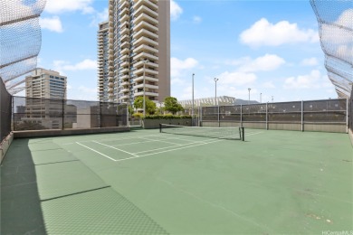 Come check out this spacious and well maintained 2 bedroom 2 on Ala Wai Golf Course in Hawaii - for sale on GolfHomes.com, golf home, golf lot