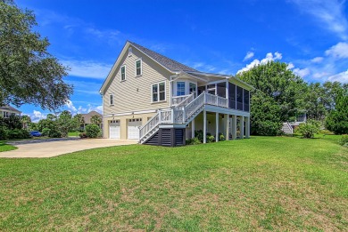 QUINTESSENTIAL LOWCOUNTRY CHARM - this high quality, custom on Kiawah Island Resort - Oak Point in South Carolina - for sale on GolfHomes.com, golf home, golf lot