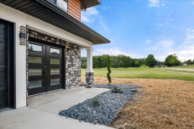 Experience uparalled luxury living in The Oaks of London Golf on Crooked Creek Golf Club in Kentucky - for sale on GolfHomes.com, golf home, golf lot
